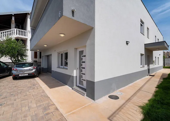 Apartment My Dalmatia - Blagdan With Private Parking Zadar